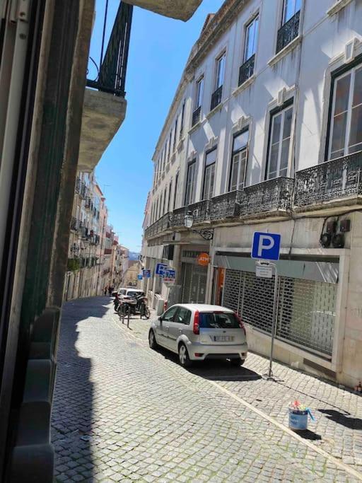 Bairro Alto Aloja Apartment ลิสบอน ภายนอก รูปภาพ